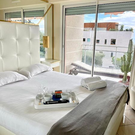 Les Jardins De Monaco Vue Mer Et Piscine Apartment Saint-Antoine  Exterior photo